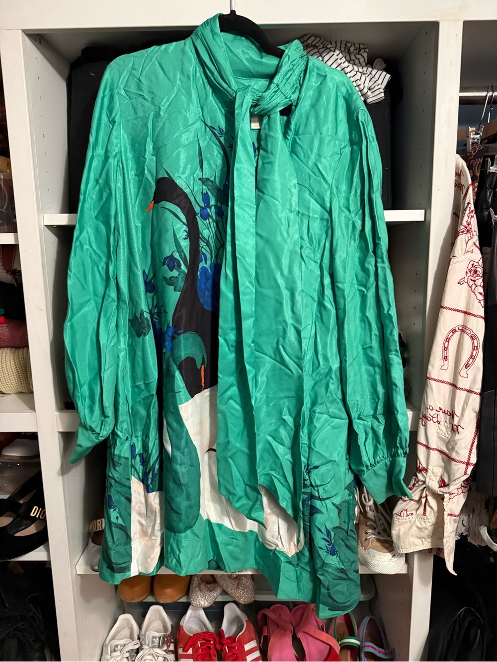 Anthropologie Caroline Green Tie-Neck dress with Swan Print - Picture 2 of 4
